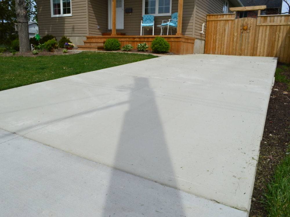 cement driveway 20
