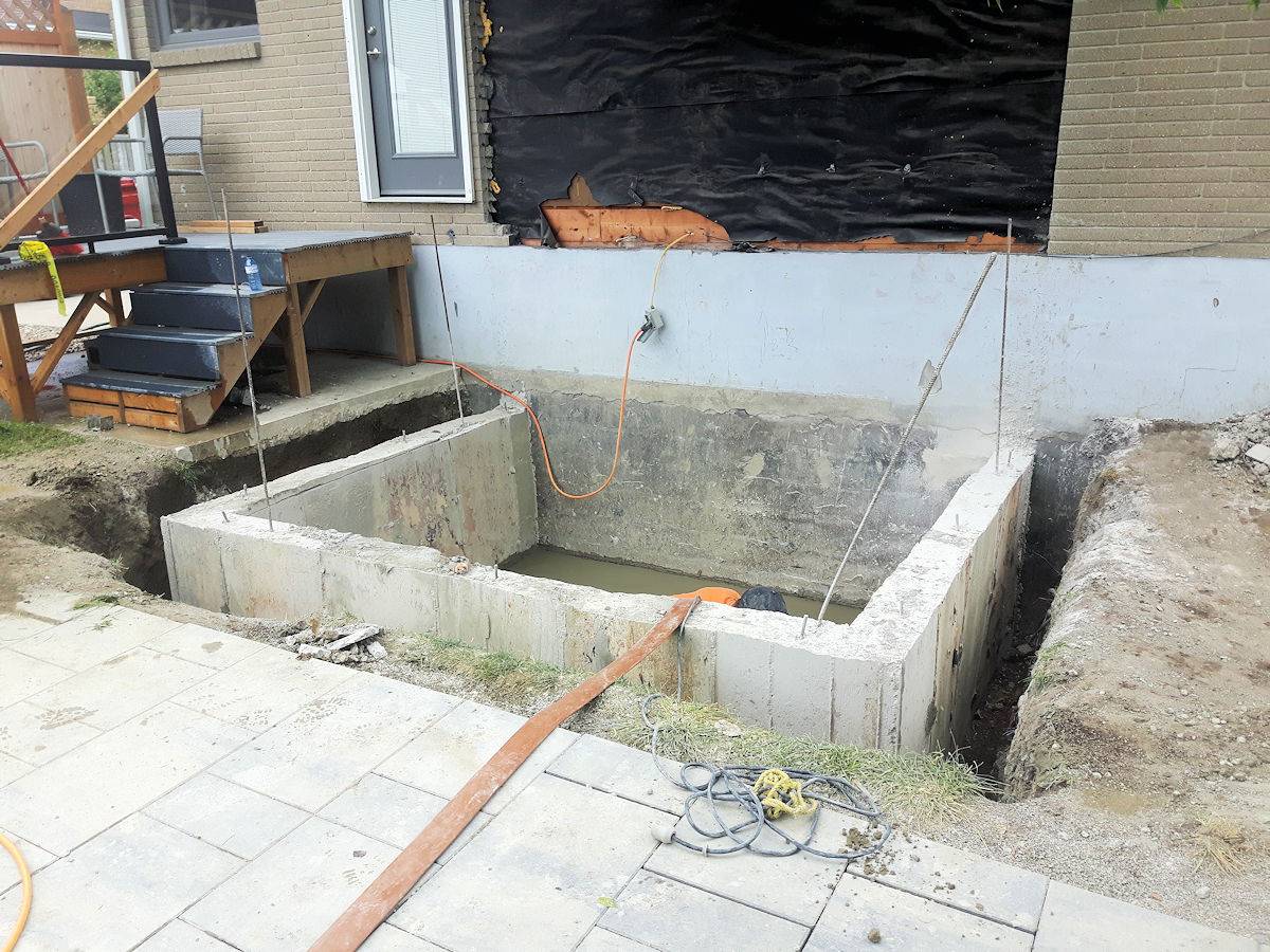 walls footings 19