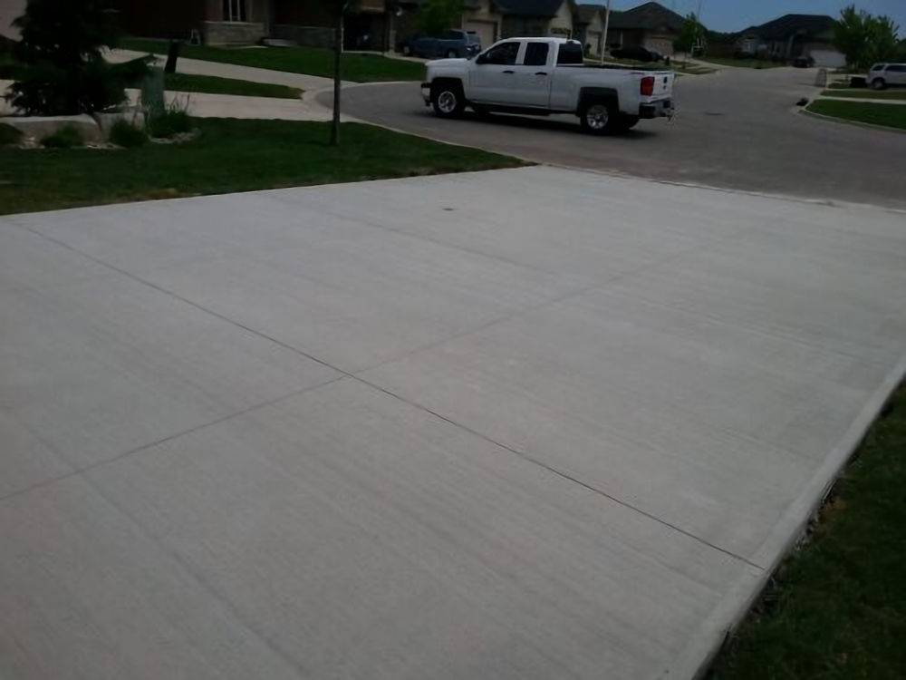 cement driveway 04